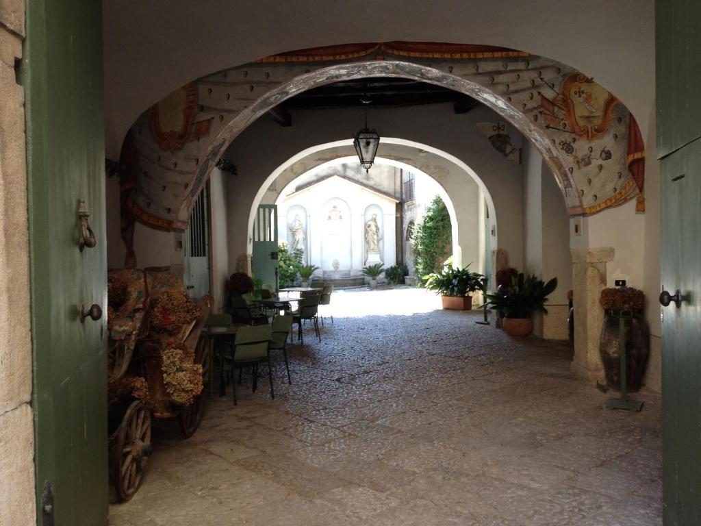 Agriturismo Mustilli SantʼAgata deʼ Goti Buitenkant foto