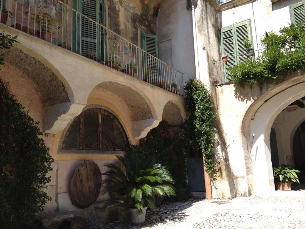 Agriturismo Mustilli SantʼAgata deʼ Goti Buitenkant foto