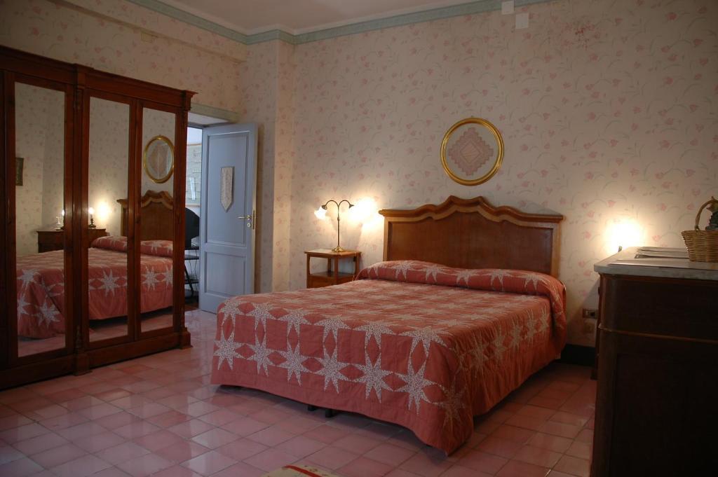 Agriturismo Mustilli SantʼAgata deʼ Goti Buitenkant foto